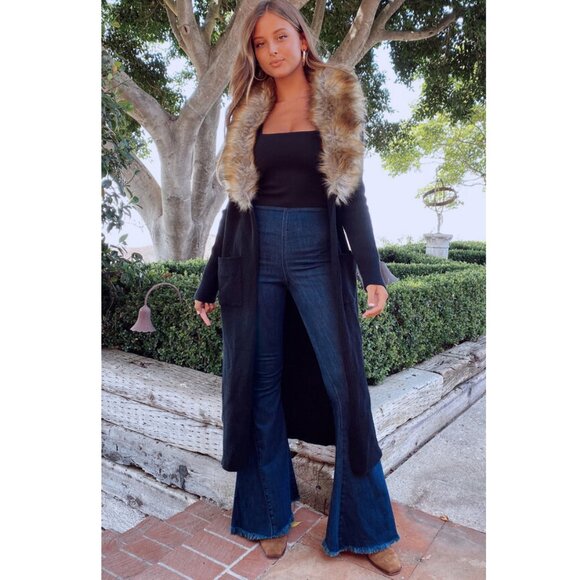 💋GORGEOUS!💋BOHO-CHIC 70s INSPIRED FAUX RED FOX FUR COLLAR CARDIGAN in BLACK - Picture 15 of 16